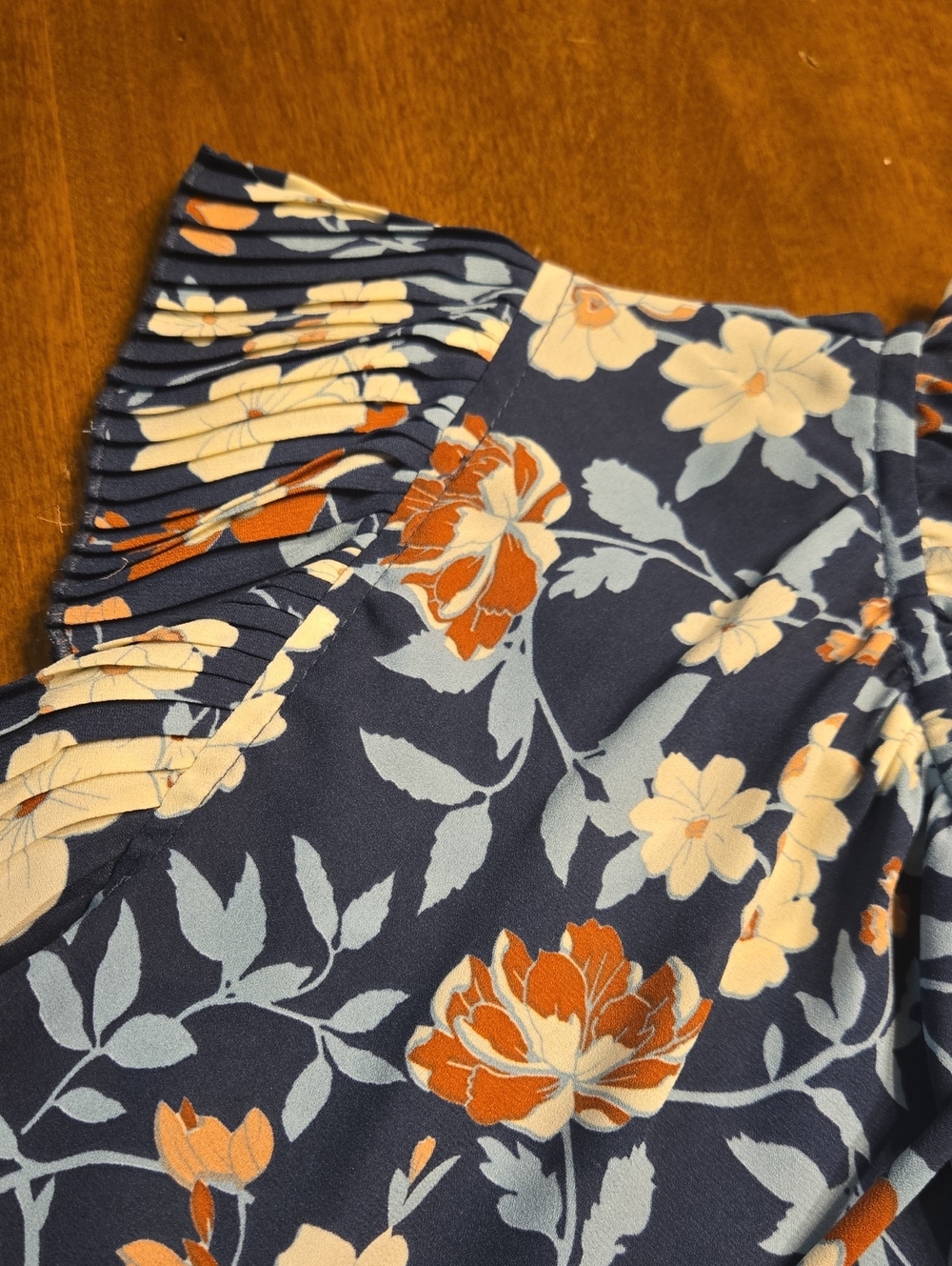 Floral Navy Blue Women's Blouse - By VOY. - Picture 3 of 4
